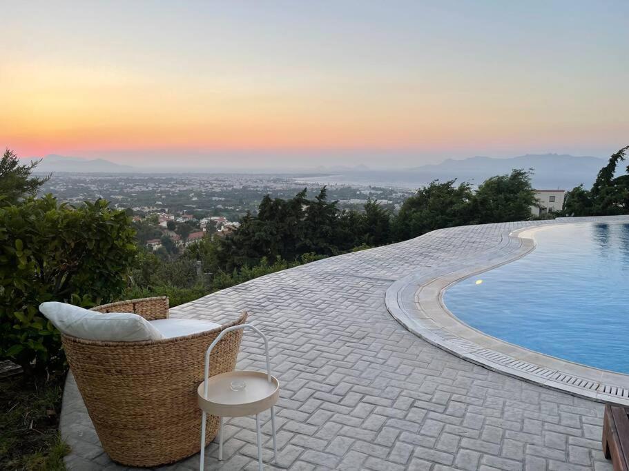 Breathtaking View Guesthouse2 살리디 외부 사진