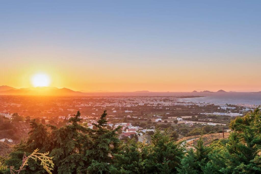 Breathtaking View Guesthouse2 살리디 외부 사진